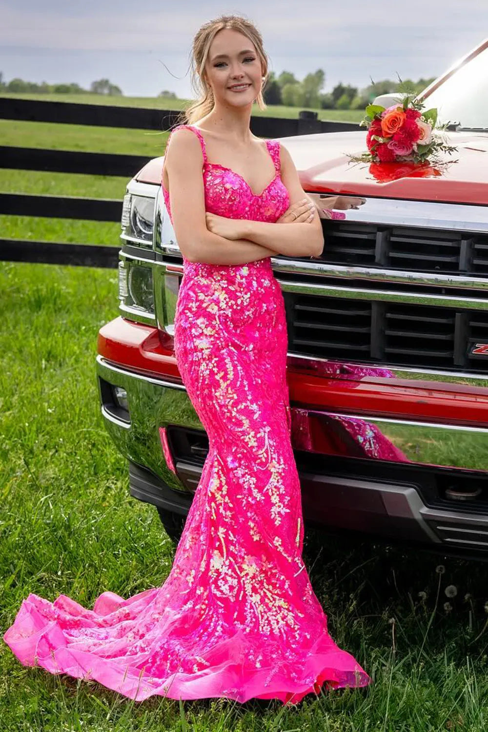 Golden Sparkle Mermaid Prom Dress with Shoulder Slit and Sequins