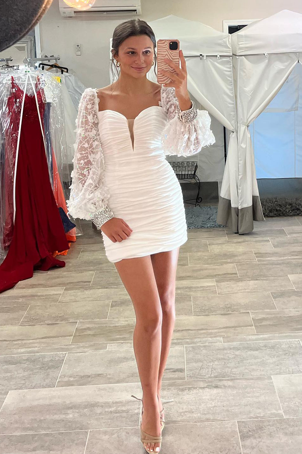 Sparkly White Long Sleeves Short Homecoming Dress/Mini Dress