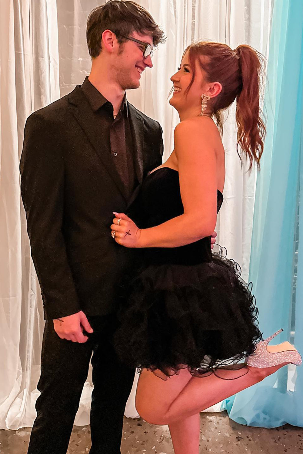 Black Sweetheart A Line Tiered Short Homecoming Dress/Mini Dress