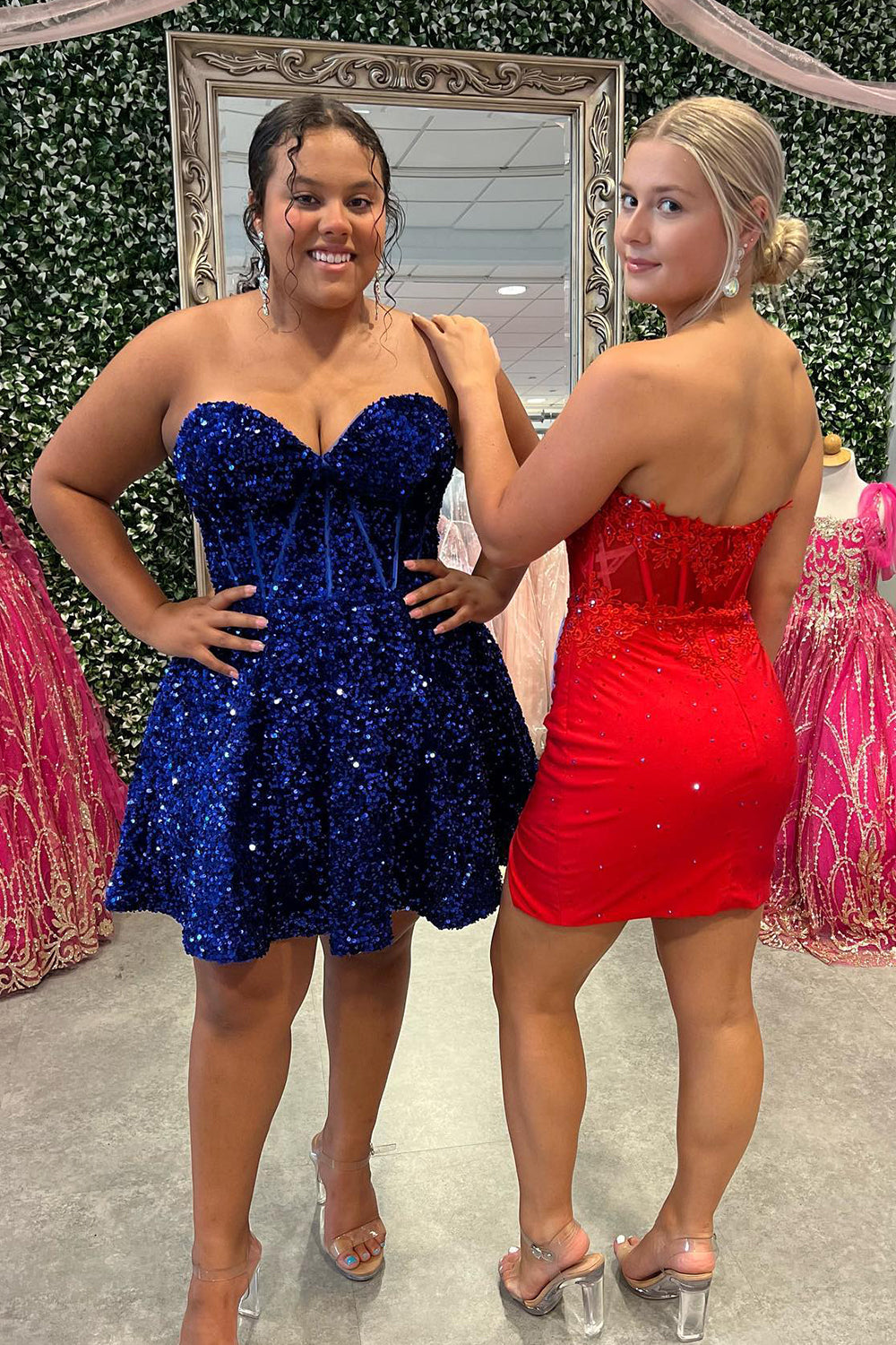 Red Corset Sweetheart Bodycon Homecoming Dress/Mini Dress With Appliques