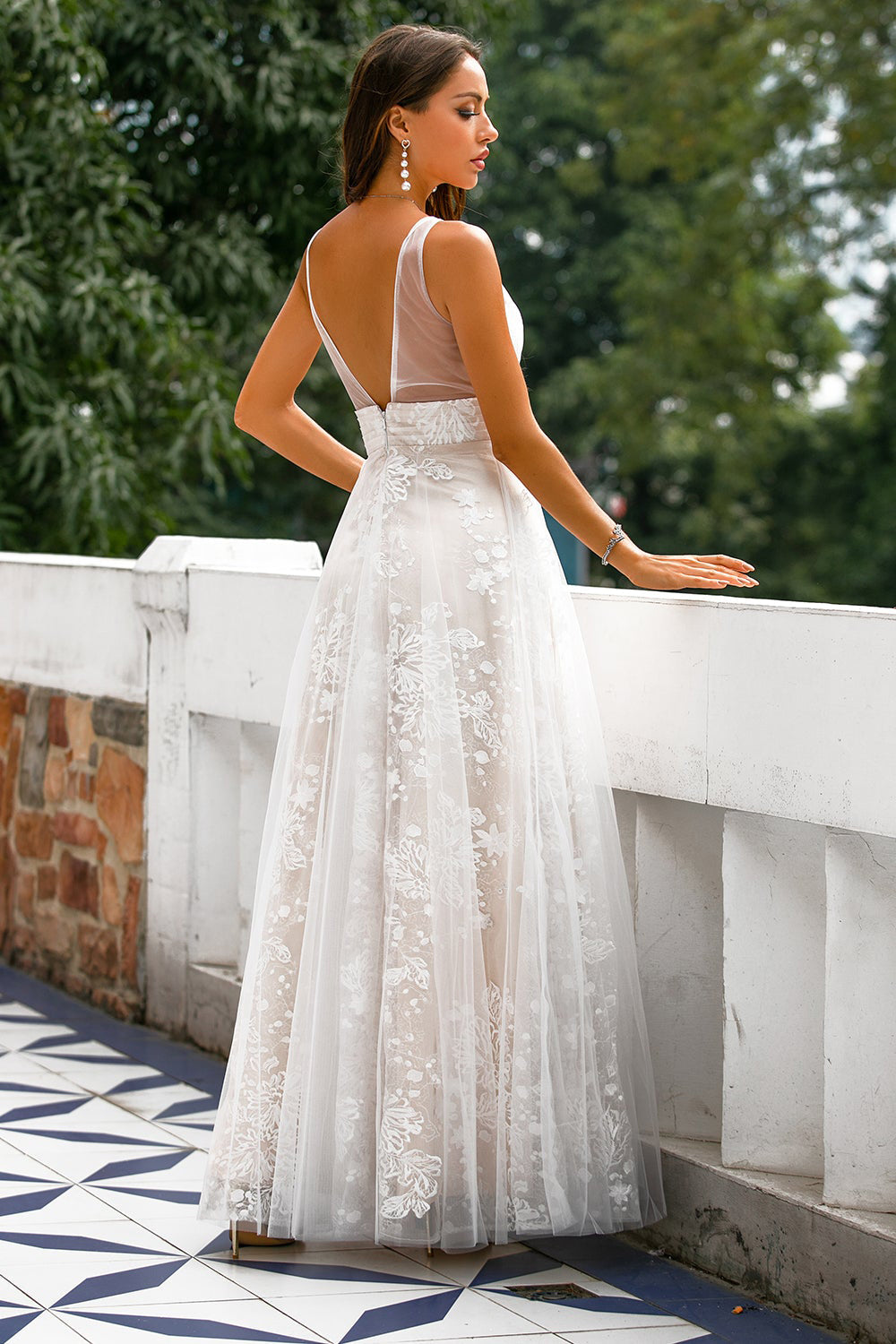 Elegant Long Prom Dress in Champagne with Lace