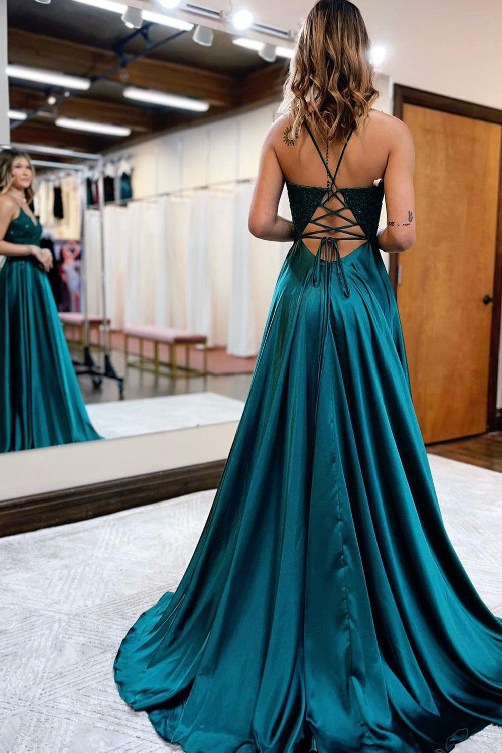 Long Green Prom Dress with Spaghetti Straps and Appliques in A-Line Style