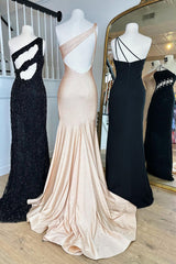 Champagne One-Shoulder Beaded Prom Dress with Mermaid Silhouette and Slit