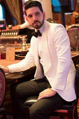 Chic White Shawl Lapel One Button Fit Men's Wedding Suit