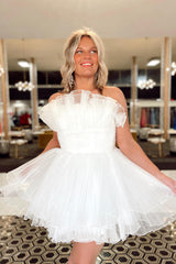 Simple White Strapless Tiered Tulle A-Line Short Homecoming Dress/Mini Dress