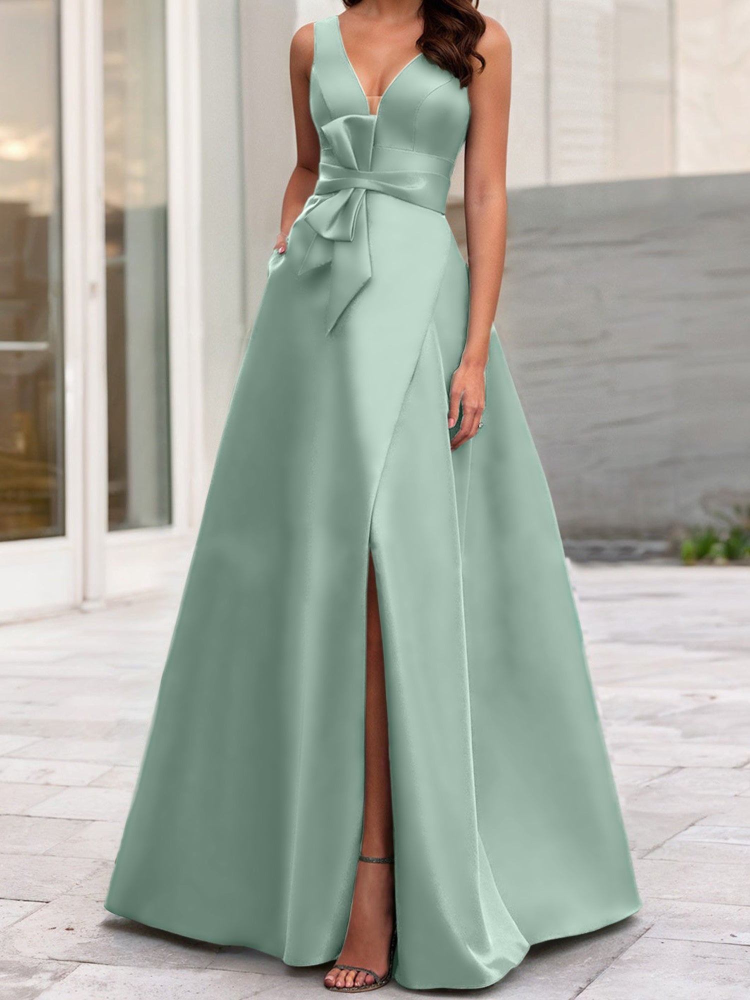 V-Neck Sleeveless A-Line Princess Mother Of The Bride Dress With Side Split