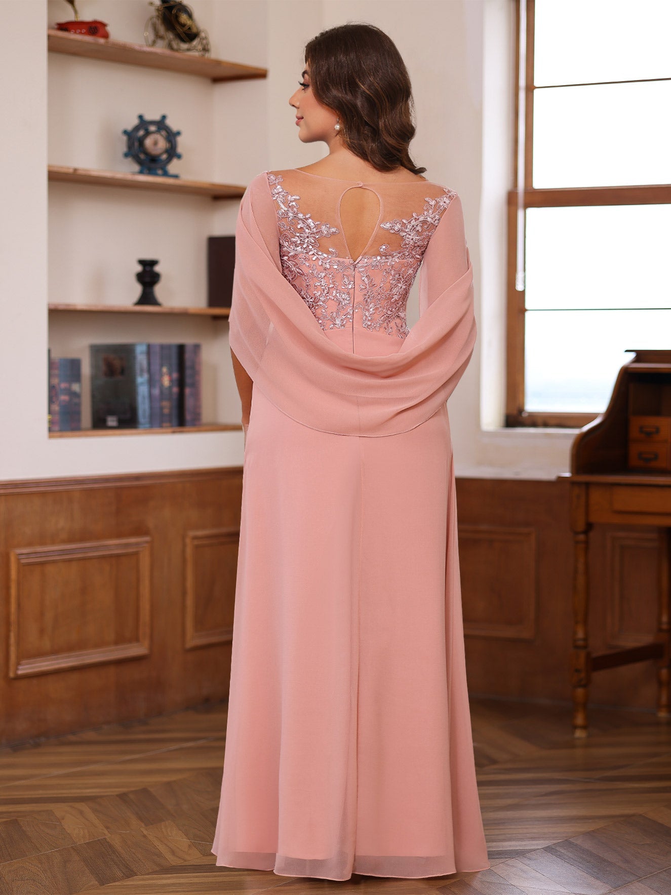 Plus Size Mother of the Bride A-Line Princess Scoop Floor-Length Outfits with Pleated & Sequins – Suzhoudress