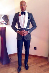 Chic Navy Blue Polka Dot Shawl Lapel One Button Wedding Suit for Men