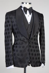 Handsome Three-Piece Shawl Lapel Formal Suit for Prom with Black Pattern