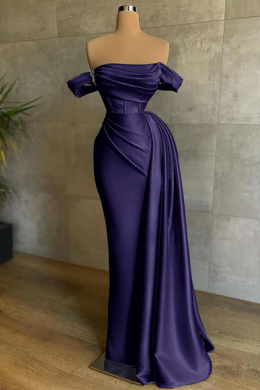 Nobel Off-the-Shoulder White Strapless Mermaid Evening Dress With Ruffles