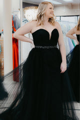 Black Plus Size Sweetheart A-Line Prom Dress with Beading