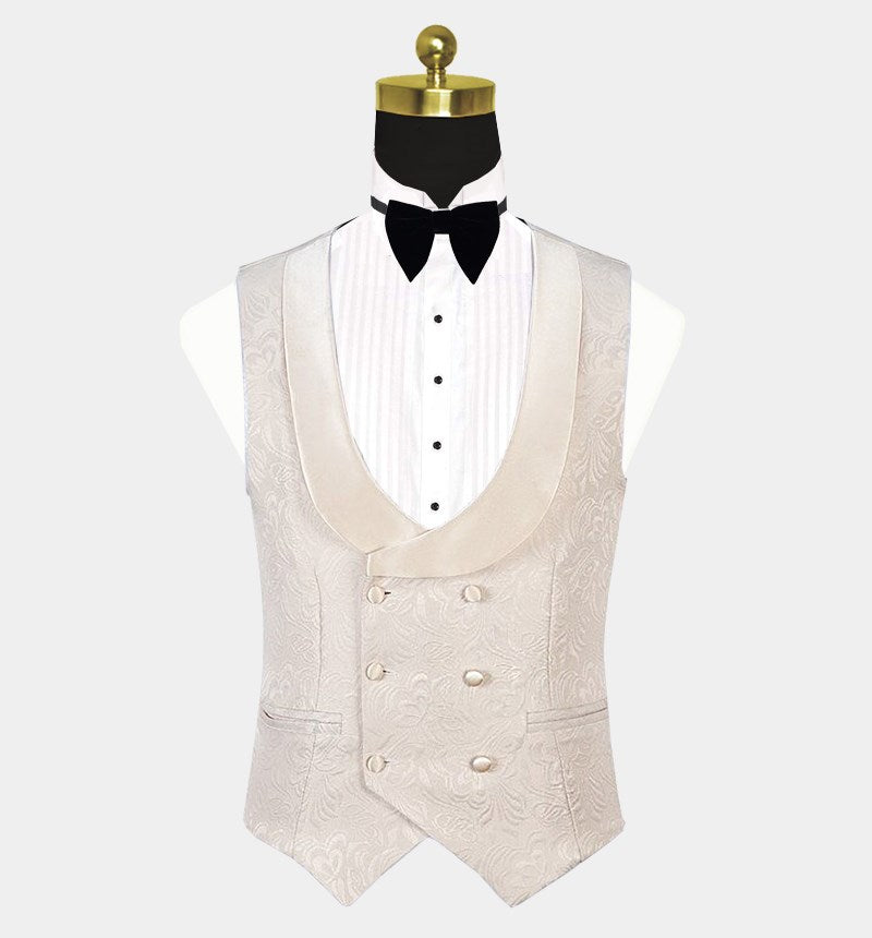 Chic White Jacquard Shawl Lapel Three-Piece Wedding Suit