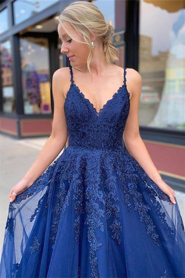 Elegant Dark Blue Straps Sweetheart Tulle Evening Dress With Appliques
