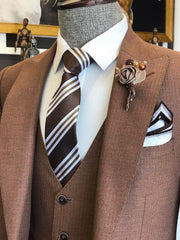 Chic Best-Fitted Brown Peaked Lapel Three-Piece Business Men's Suits