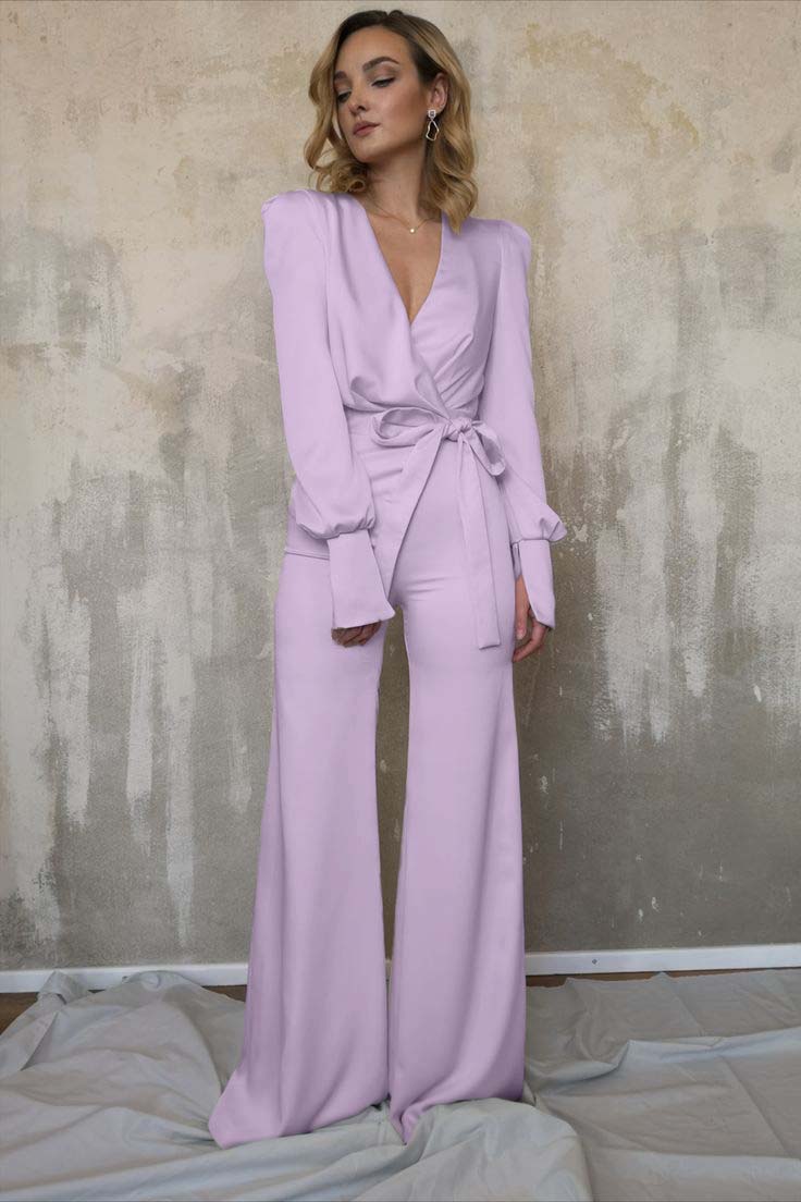 Charming Long Sleeves White V-Neck Long Jump Suit With Belt