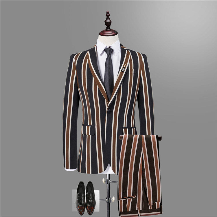 Elegant Prom Attire for Guys with Black Striped