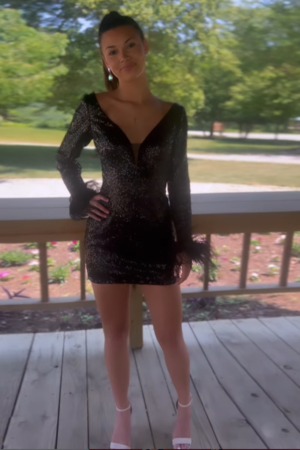 Sparkly Fuchsia Sequined Long Sleeves Tight Short Homecoming Dress/Mini Dress with Feathers