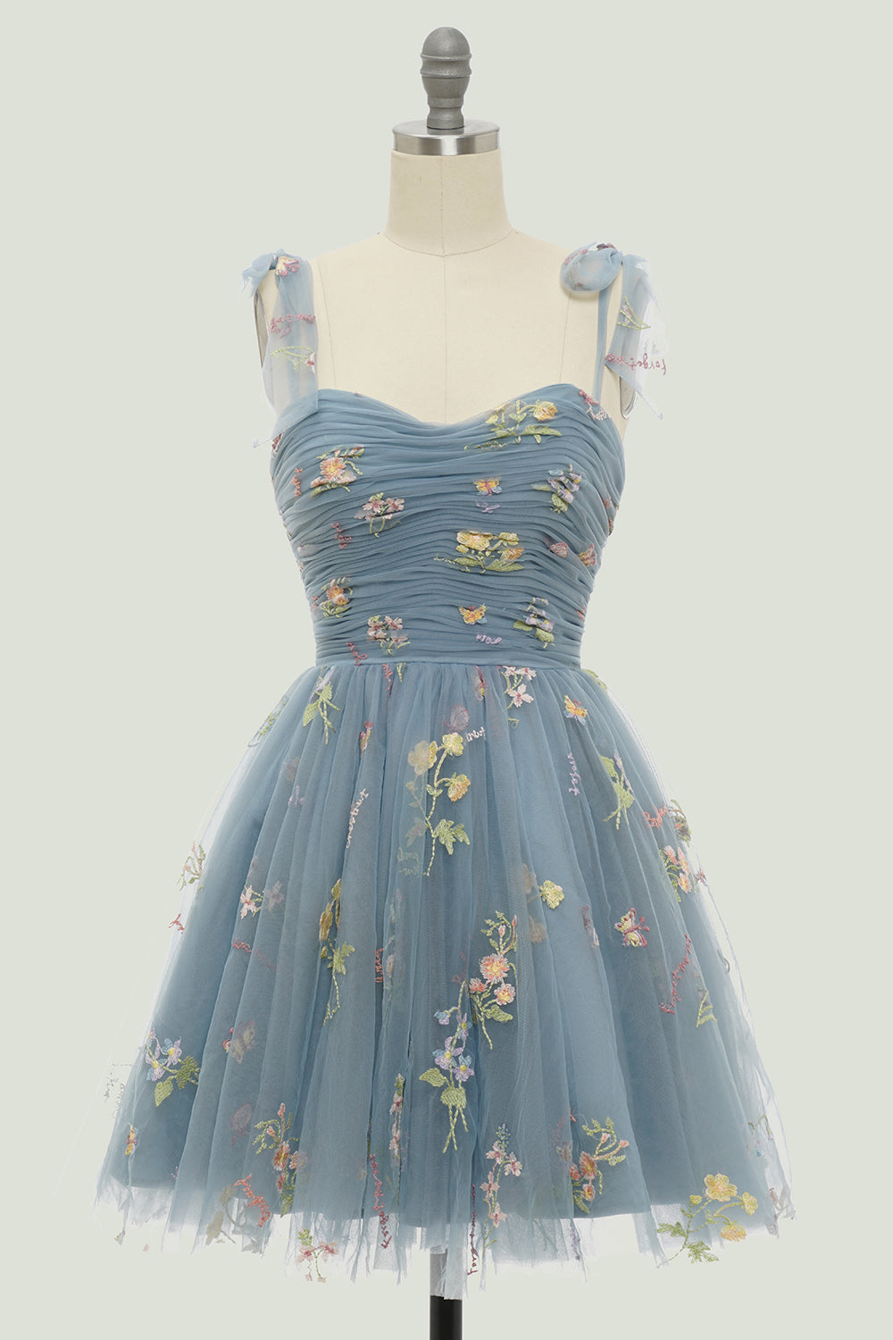 Champagne A-Line Embroidery Short Homecoming Dress/Mini Dress