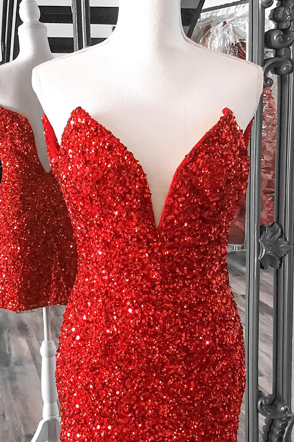 Sparkly Red Sweetheart Sequins Tight Short Homecoming Dress/Mini Dress