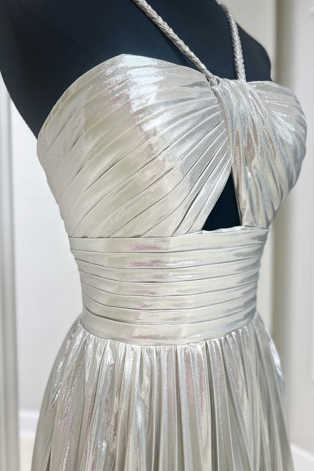 Sparkly Fuchsia A-Line Halter Pleated Short Homecoming Dress/Mini Dress