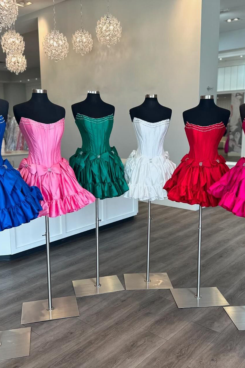Pink A Line Corset Strapless Short Homecoming Dress/Mini Dress With Bows