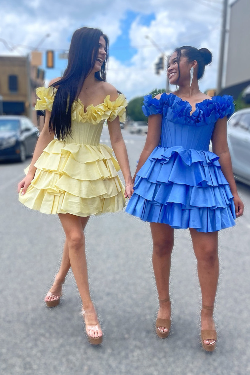 A -Line Off The Shoulder Golden Corset Short Homecoming Dress/Mini Dress with Ruffles