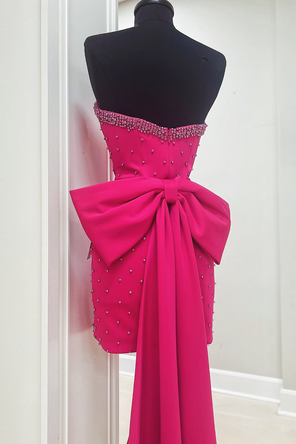 Glitter Fuchsia Beaded Strapless Bodycon Short Homecoming Dress/Mini Dress With Bow