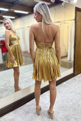 A Line Golden Criss Cross Halter Pleated Short Homecoming Dress/Mini Dress