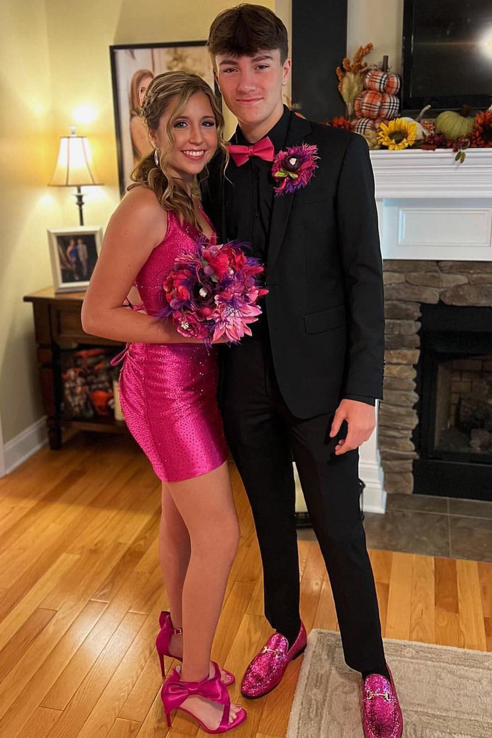 Sparkly Fuchsia Halter Tight Short Homecoming Dress/Mini Dress with Beadings