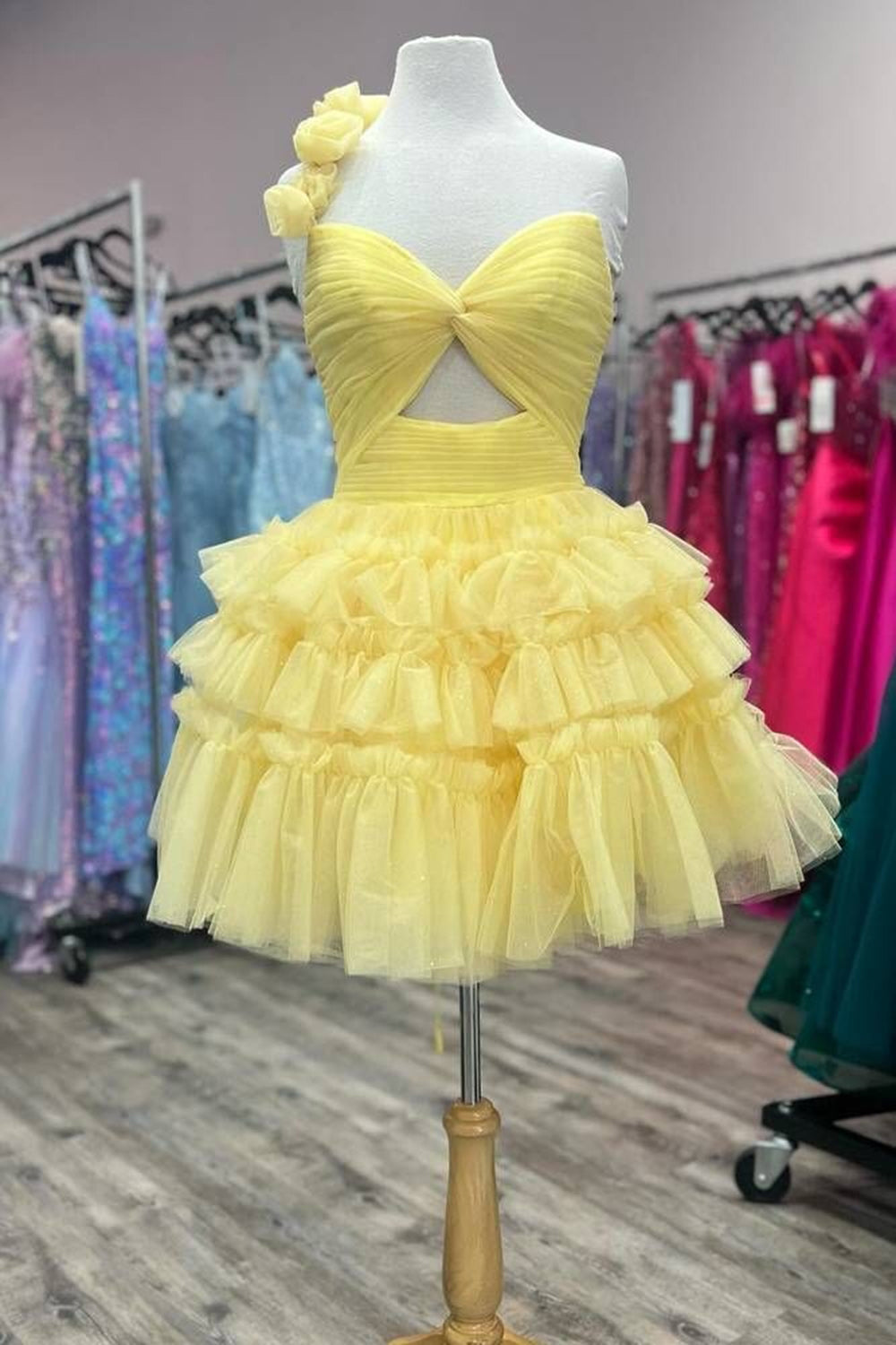 Yellow One Shoulder Ruffled A-Line Short Homecoming Dress/Mini Dress