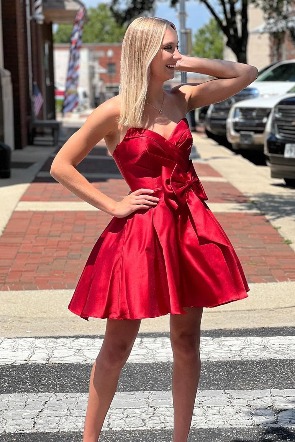 A-Line Red Sweetheart Satin Short Homecoming Dress/Mini Dress with Bow – Suzhoudress