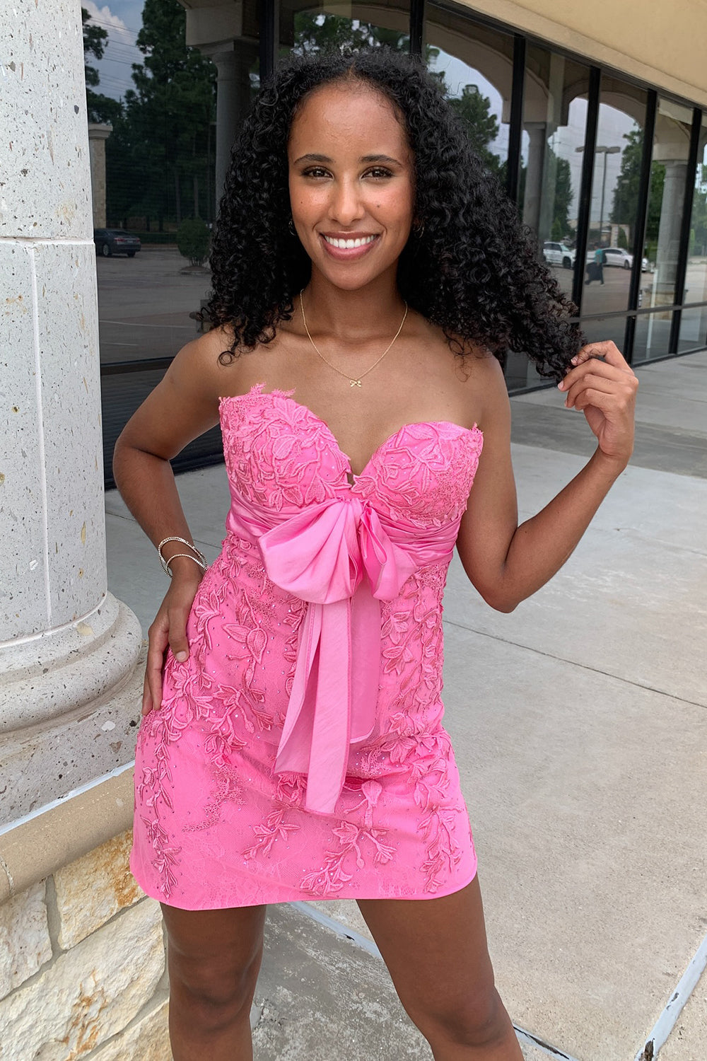 Sweetheart Pink Bodycon Short Homecoming Dress/Mini Dress with Appliques