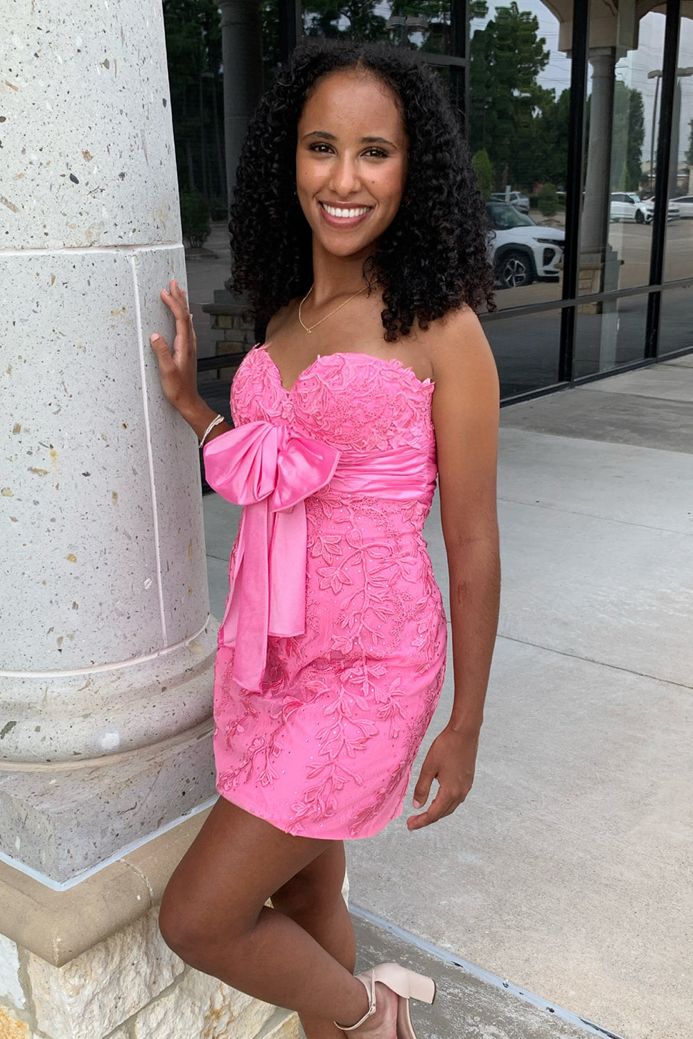 Sweetheart Pink Bodycon Short Homecoming Dress/Mini Dress with Appliques