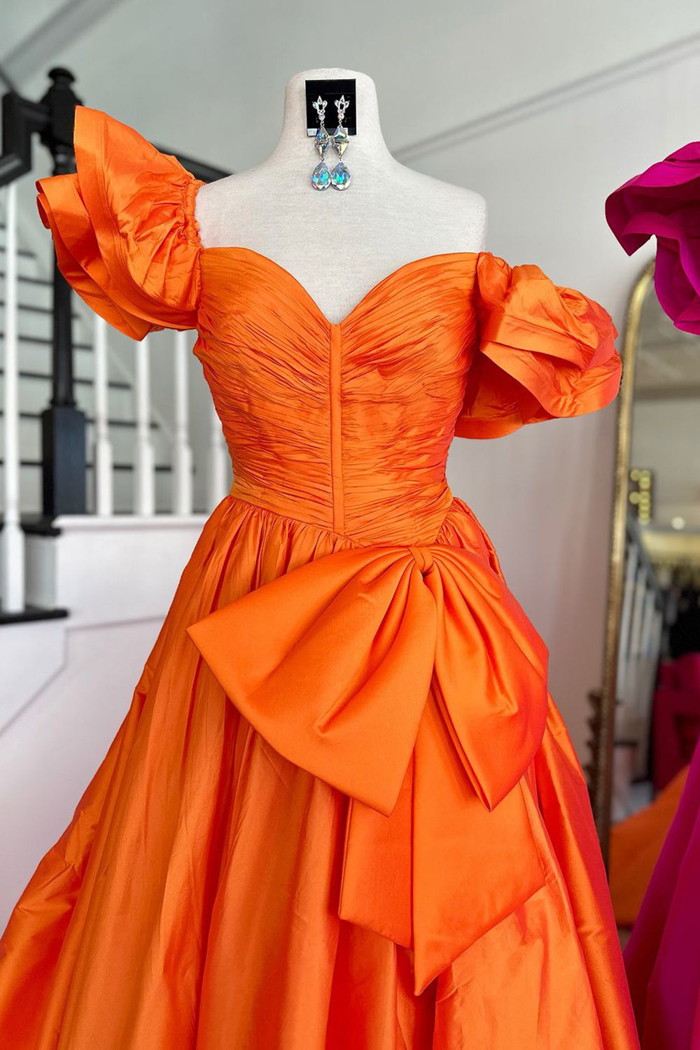 Elegant Fuchsia A-Line Prom Dress with Puff Sleeves Ruched Detail and Bow