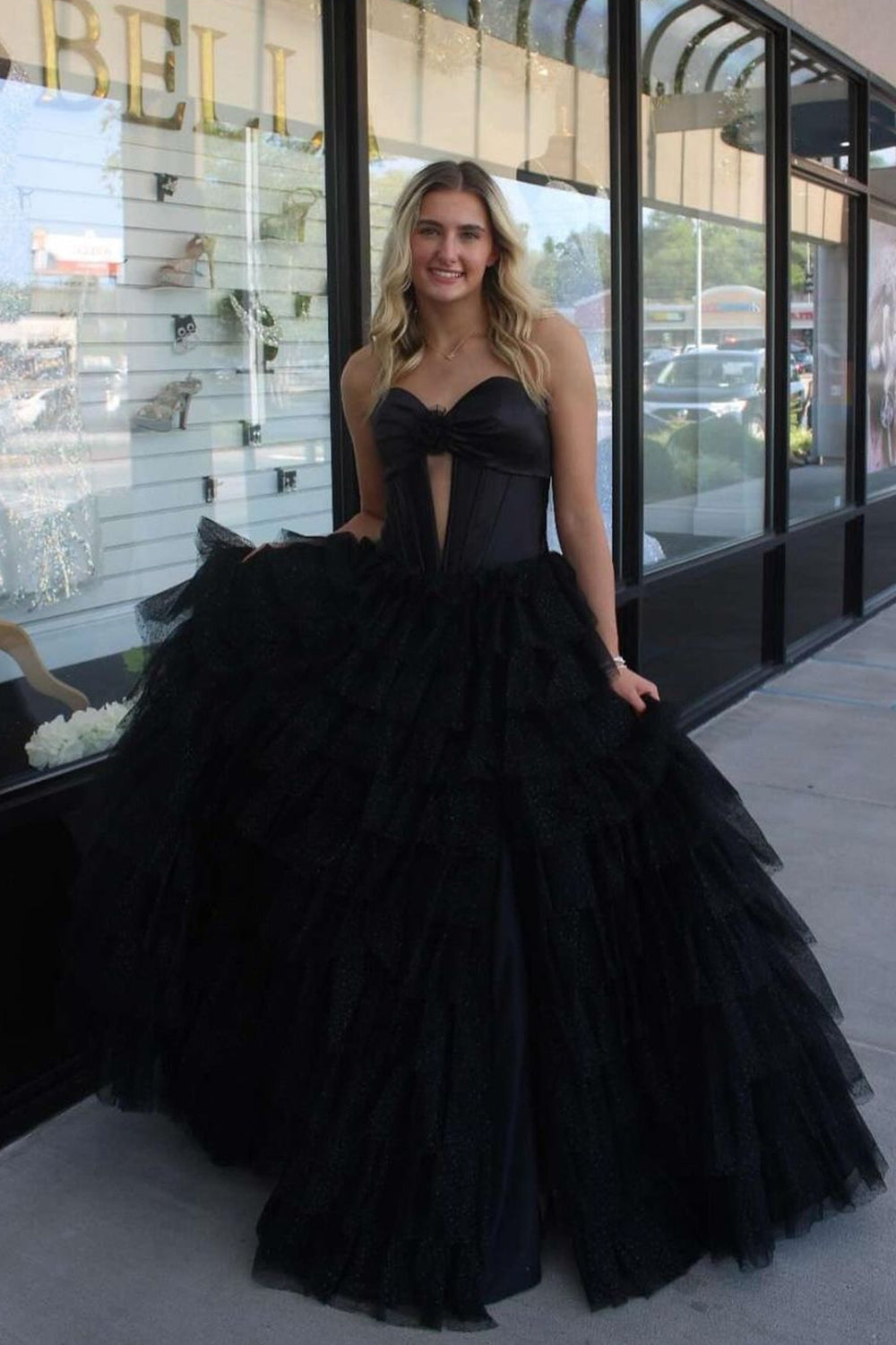 Long Corset Prom Dress in Black with Sweetheart Neckline A-Line Tulle Tiered Skirt and Slit