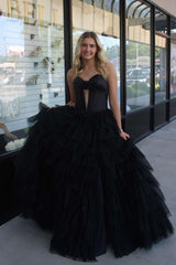 Long Corset Prom Dress in Black with Sweetheart Neckline A-Line Tulle Tiered Skirt and Slit