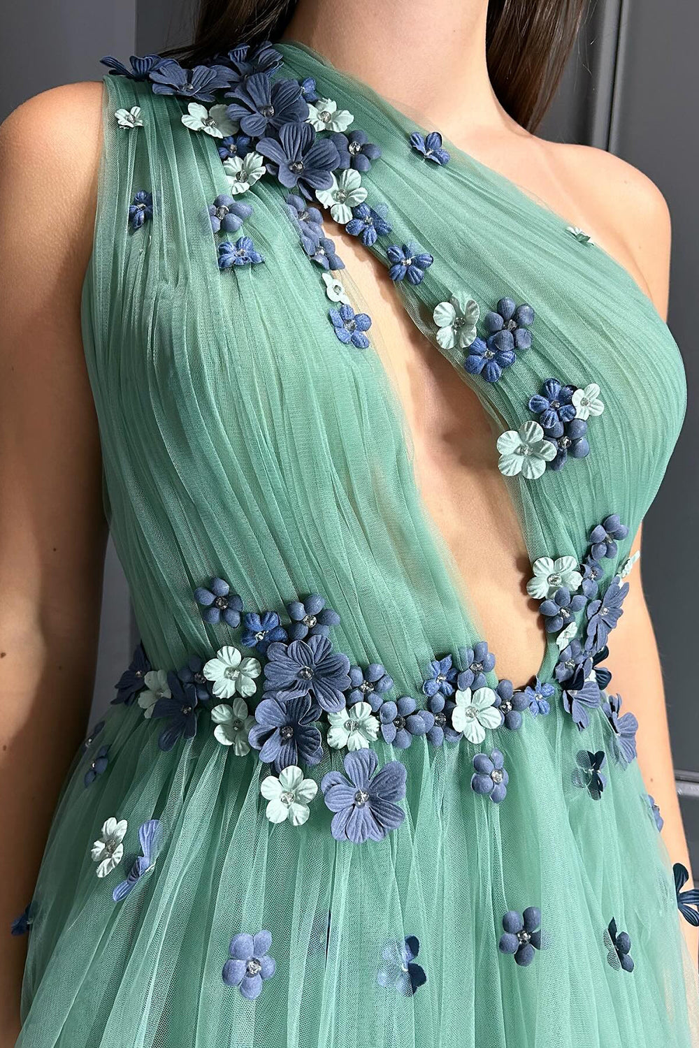 Long A-Line Prom Dress in Green with One Shoulder and 3D Tulle Flowers