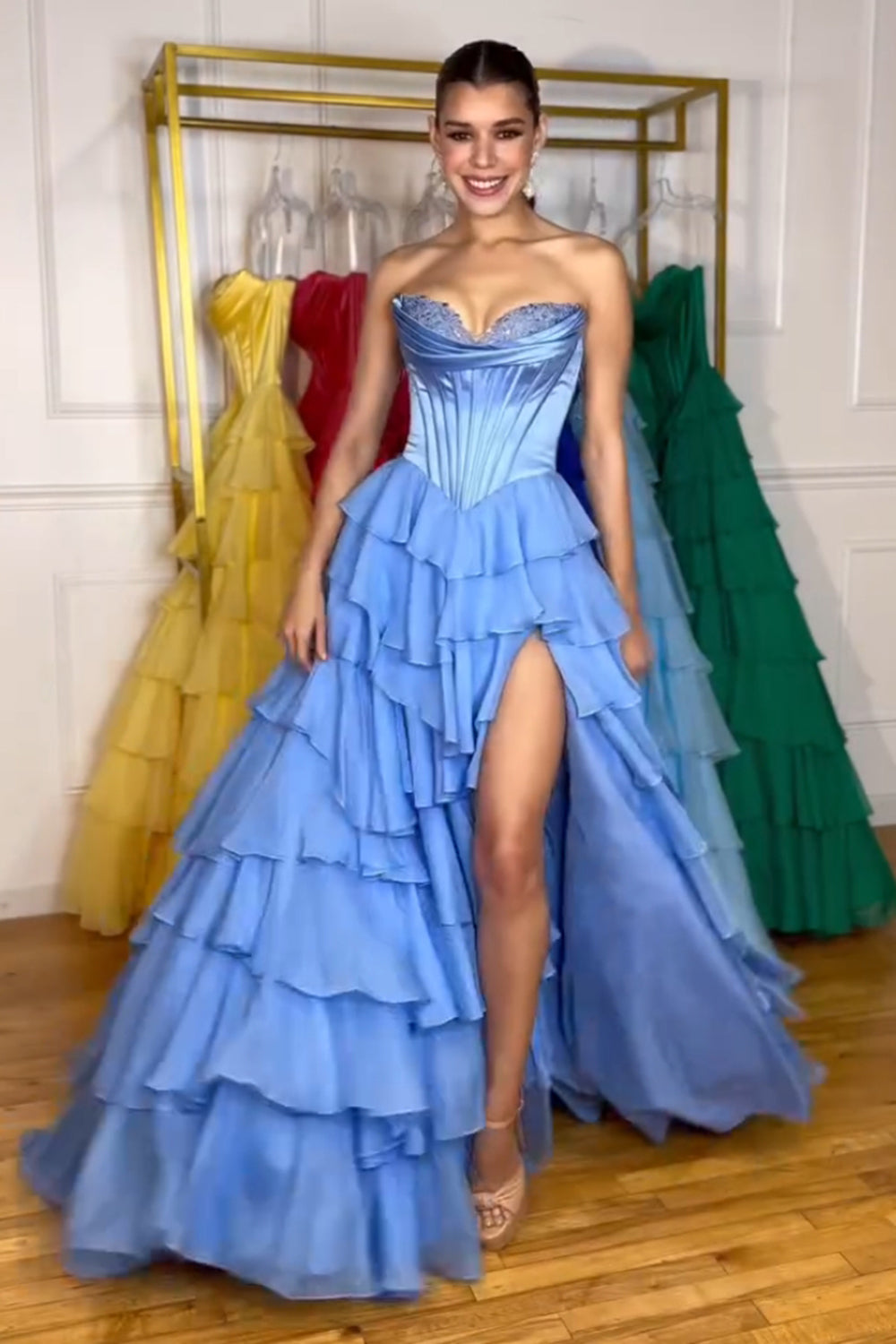 Sweetheart Black Chiffon A-Line Corset Prom Dress Featuring a Tiered Slit