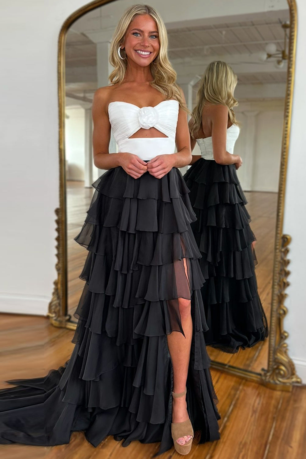 Sweetheart Chiffon A-Line Long Prom Dress in Black and White with Tiered Slit