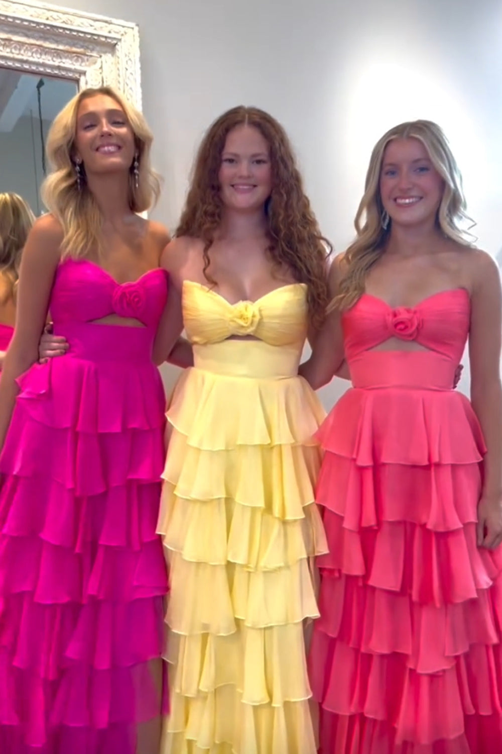 Sweetheart Chiffon A-Line Prom Dress in Black and White with Tiered Long Skirt and Slit