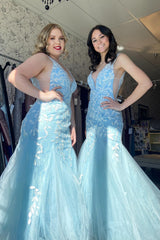 Long Blue Mermaid Prom Dress in Tulle with Deep V-Neck and Appliques