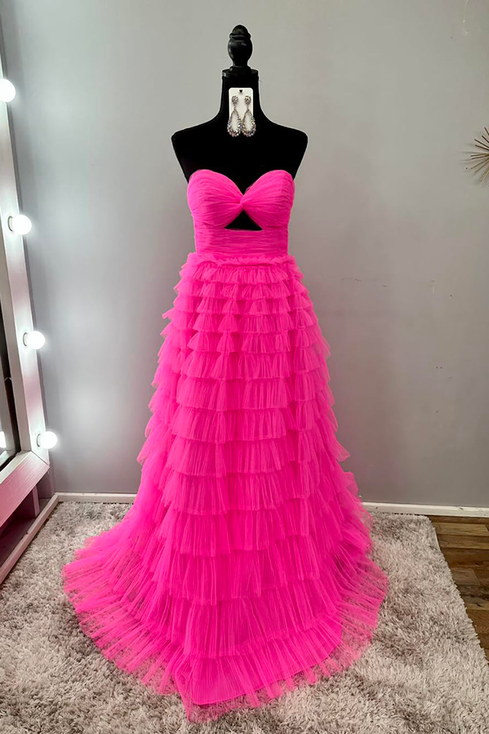 Stylish Red Sweetheart A-Line Long Prom Dress with Tiered Tulle