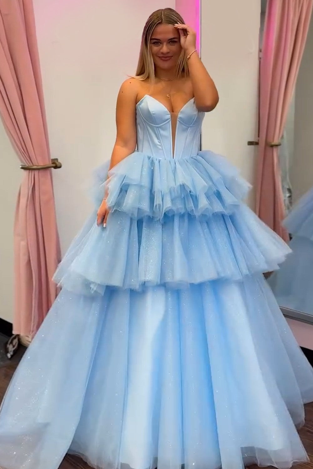Sweetheart A-Line Prom Dress in Trendy Blue with Tiered Tulle and Corset