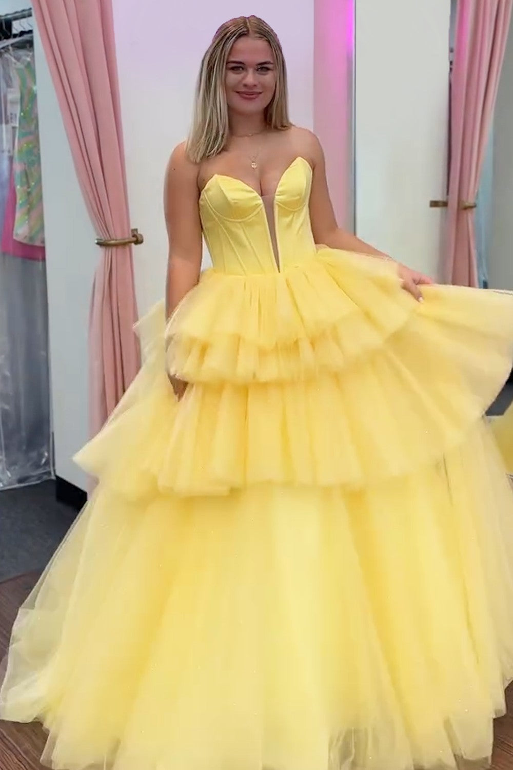 Sweetheart A-Line Prom Dress in Trendy Blue with Tiered Tulle and Corset