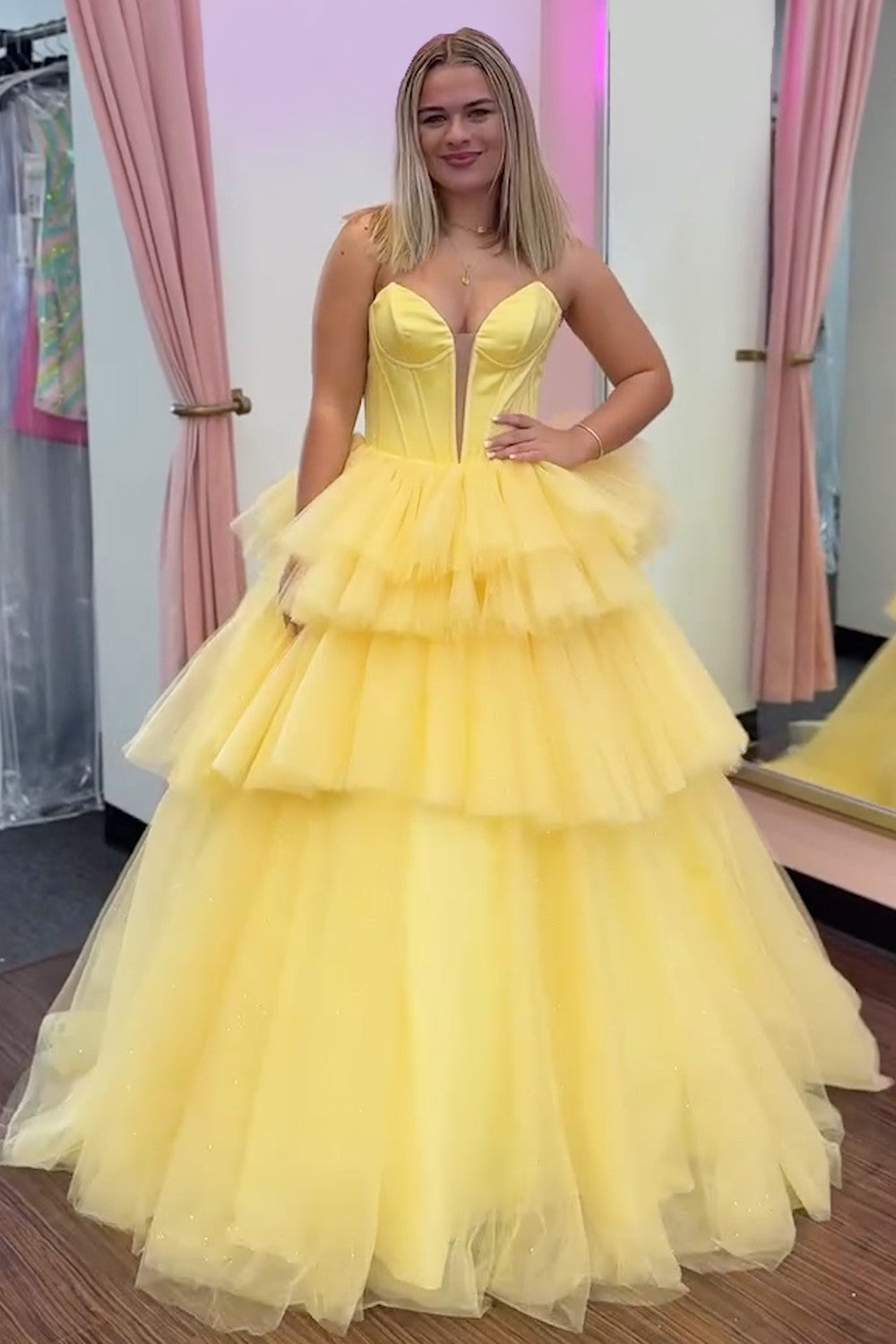 Sweetheart A-Line Prom Dress in Trendy Blue with Tiered Tulle and Corset