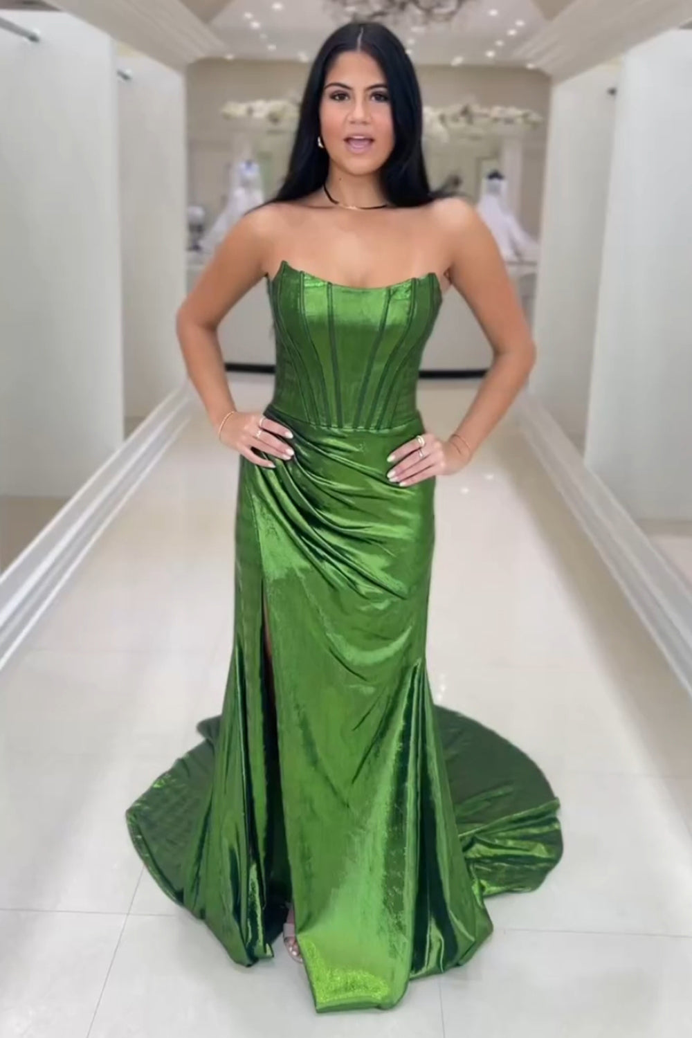 Long Dark Green Mermaid Corset Prom Dress with Ruched Strapless Design and Slit