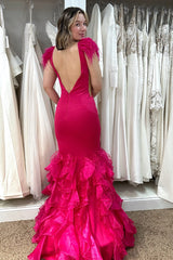 Elegant Fuchsia Mermaid Prom Dress with V Neck and Ruffled Feather Detail