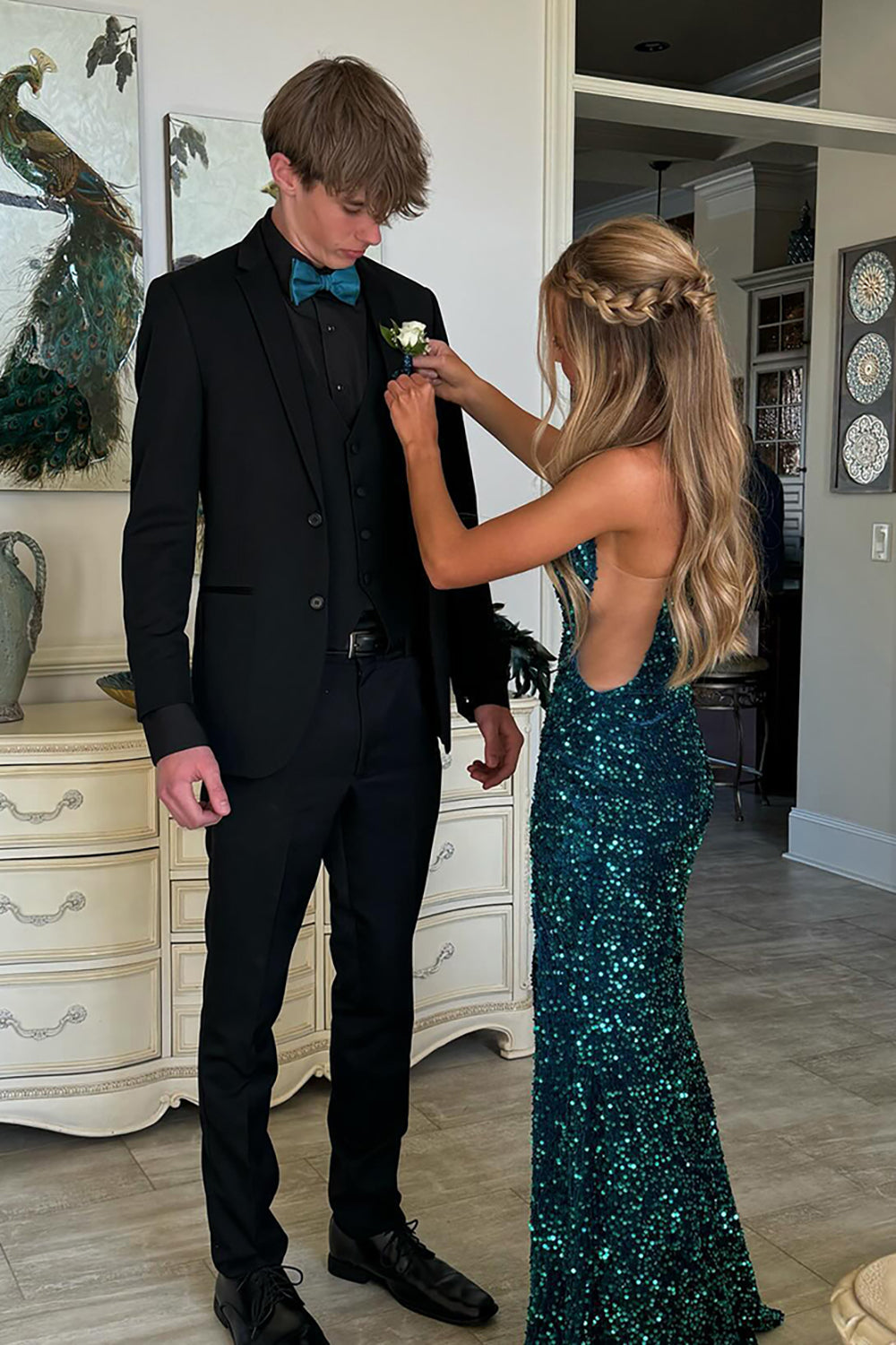 Long Mermaid Prom Dress with Sparkly Emerald Green Sequin Spaghetti Straps