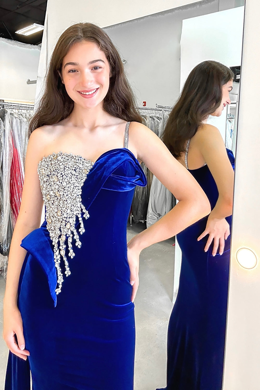 Elegant One-Shoulder Mermaid Prom Gown in Royal Blue Velvet with Rhinestone Accents