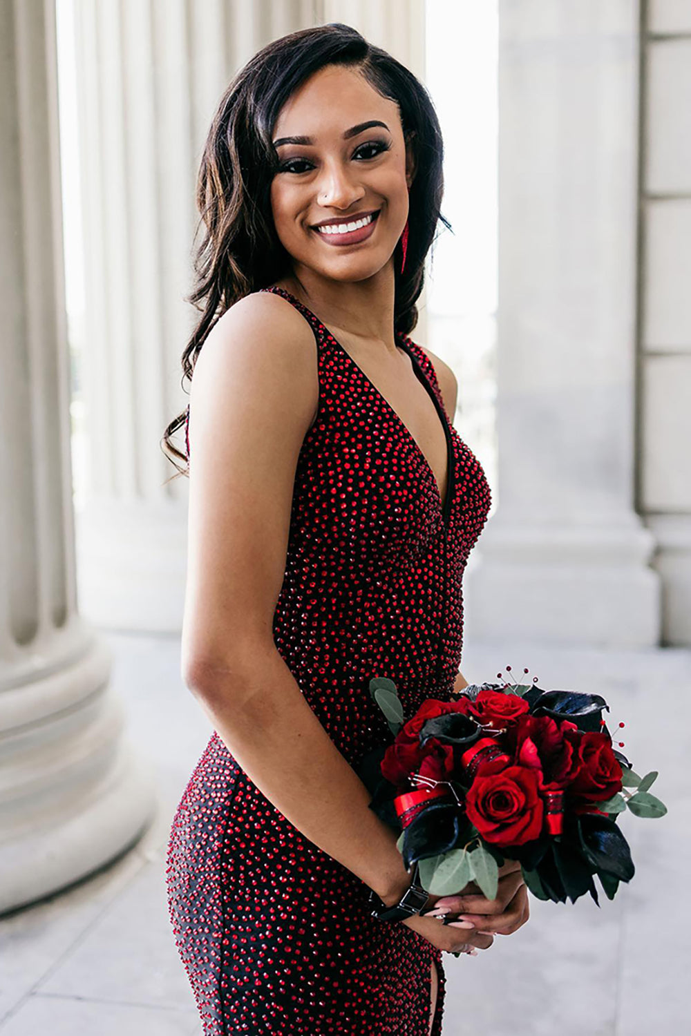 Elegant Black Burgundy V-Neck Beaded Mermaid Gown with Side Slit